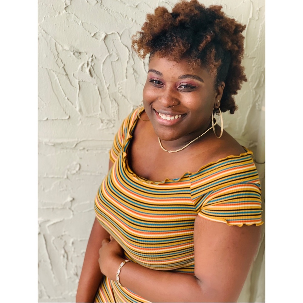 Meet your Posher, Pamela